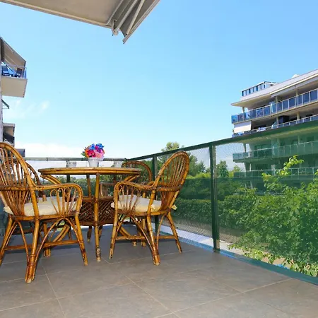Joel One Only Families Planet Costa Dorada Apartamento *